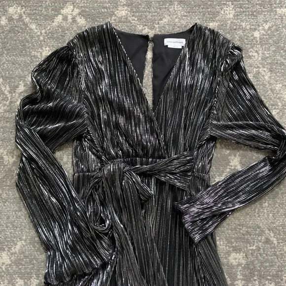 Lovers and Friend Dress - Picture 6 of 9